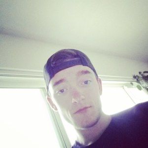 Meet your Posher, Devin